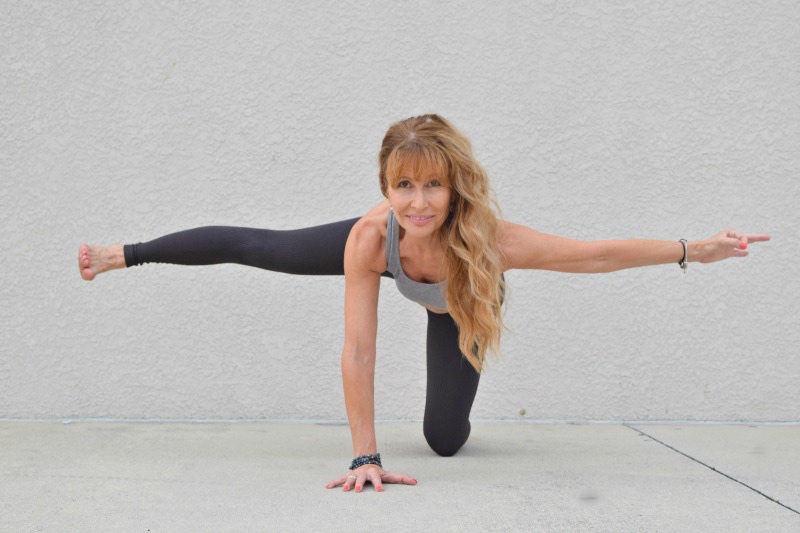 4 Yoga asanas for core strength and balance - The Flawed Yogini